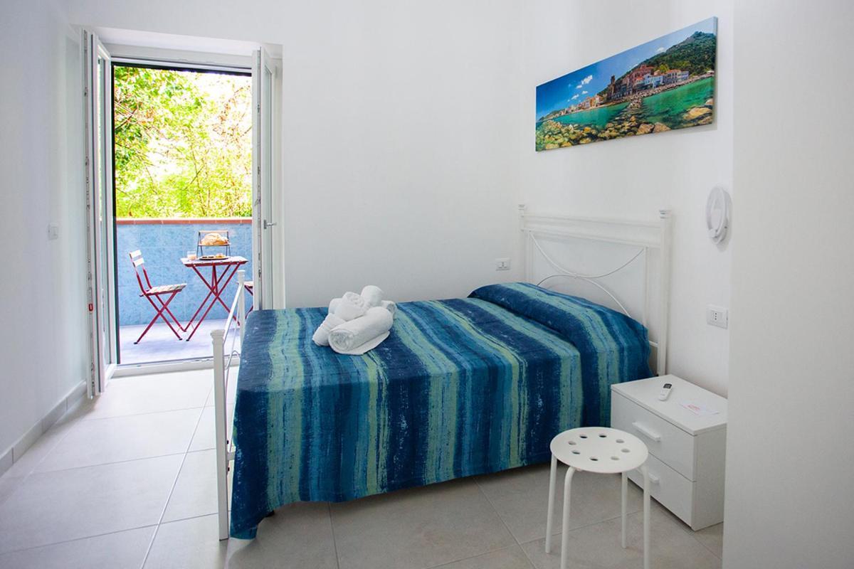 La Rosa Di Domenico Apartmán *